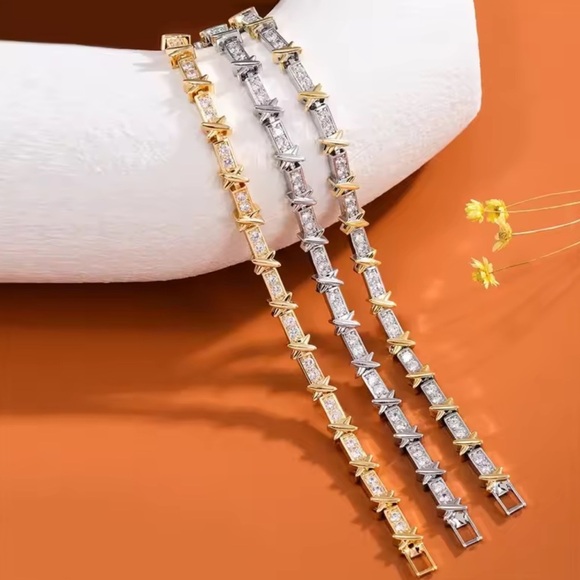 Classic Tennis 18K Gold Stainless Steel Links Crystal Bracelet